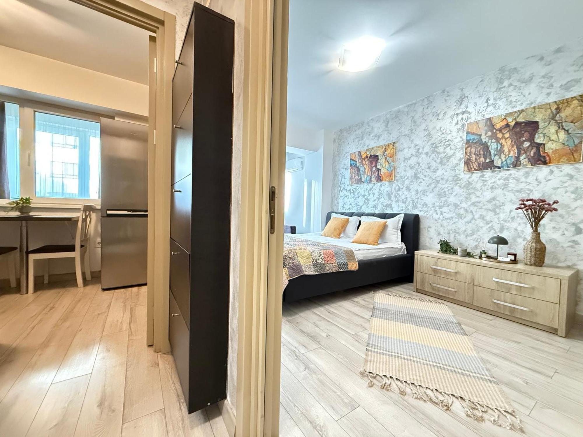 Smart Stay Studio With Free Parking Яссы Экстерьер фото